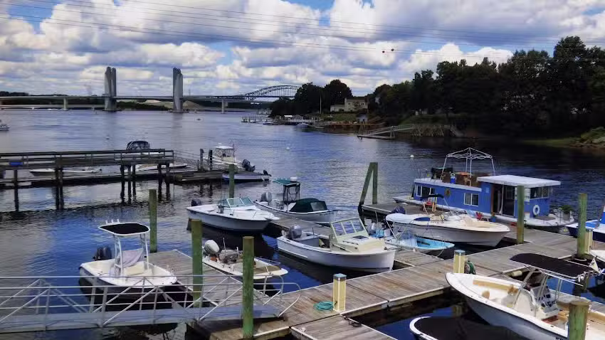 Seafari & Marine Services