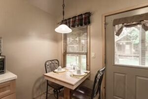 Shadow Mountain Lodge and Cabins