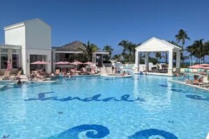 Shannon Allred at Adoro Travel