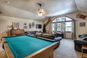 Shaver Lake Cabins and Vacation Rentals by Vacasa