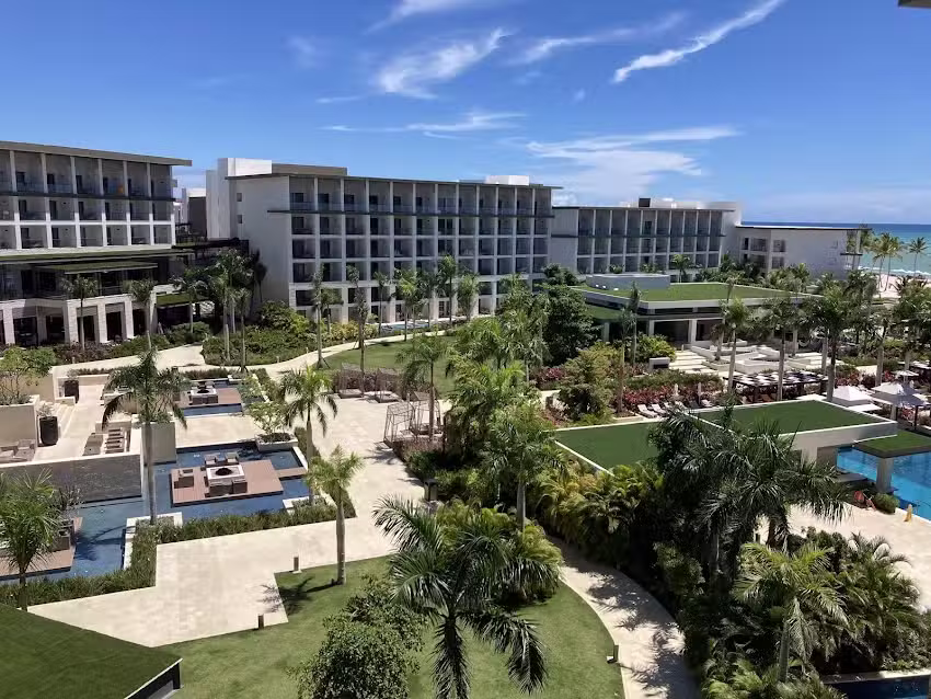 Skye&rsquo;s the Limit Vacations LLC