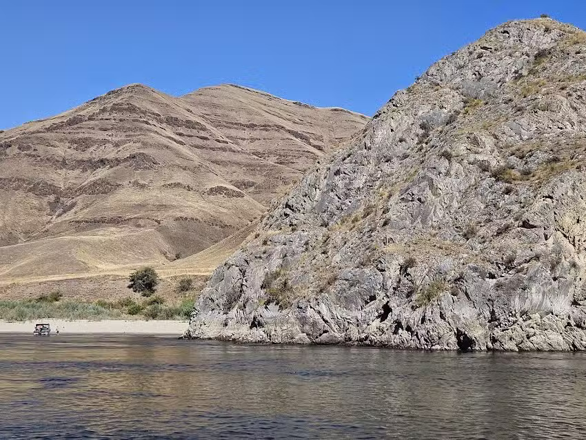 Snake Dancer Excursions – Hells Canyon Tours