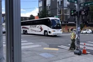 Starline Luxury Coaches