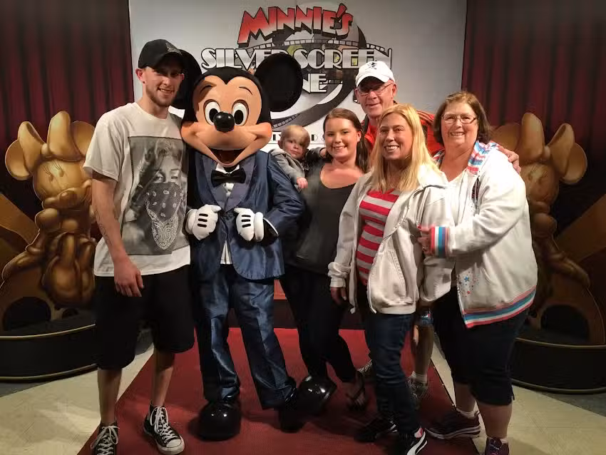 Stone’s Acclaim Travel