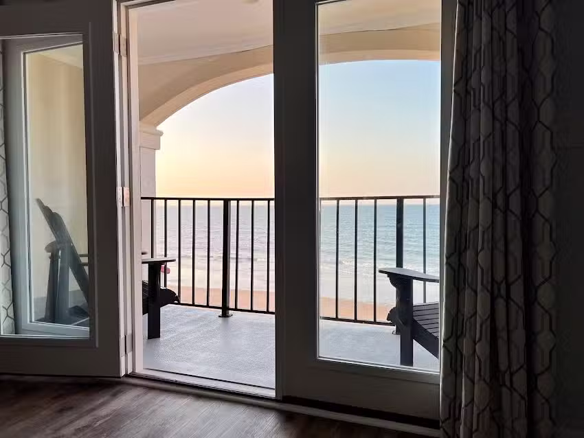 Sugar Dolphin Hideaway