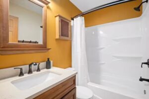 Summersville Retreat Vacation Home