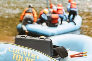 Sun Country Tours – Sunriver Village Mall