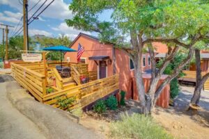 Sun Mountain Hideaway