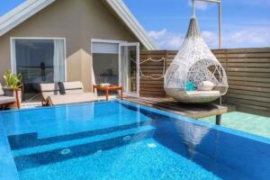 Sun N Sand Holidays LLC