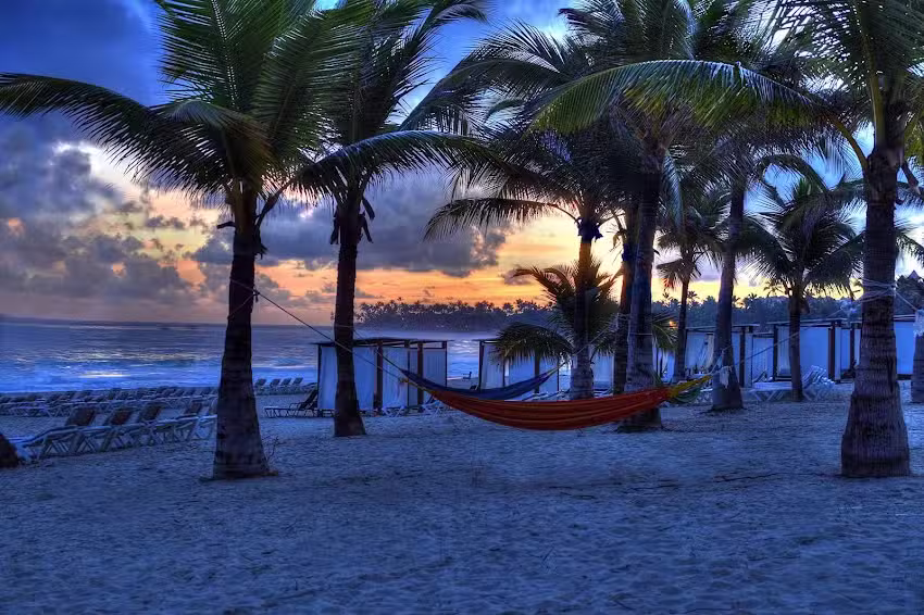 Sunsational Vacations, LLC