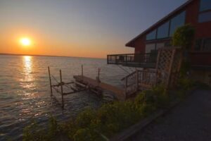 Sunset House on Cayuga