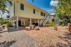 Sunshine State of Mind