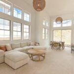 Support Local: Makaha Valley Home