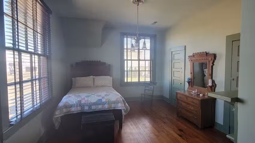 Tennessee Williams Home & Welcome Center