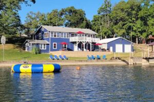 “The Blue House” Your Vacation Destination