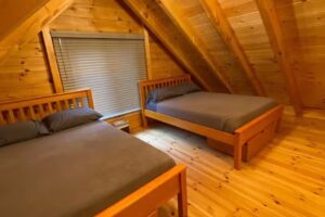 The Cabin at Main Street Lodging