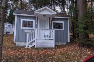 The Cottages at Spofford Lake