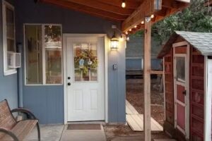 The Goulding Cottage and Farm