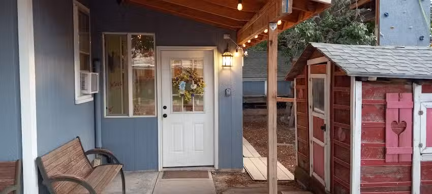 The Goulding Cottage and Farm