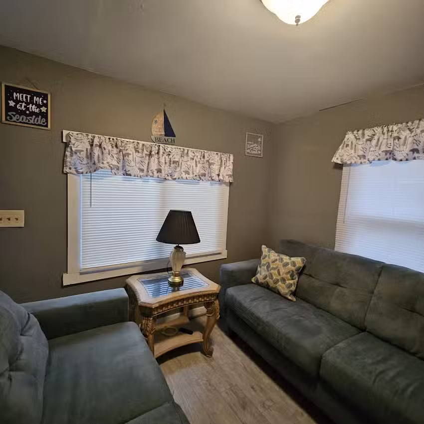 The Honey Bear Cabins