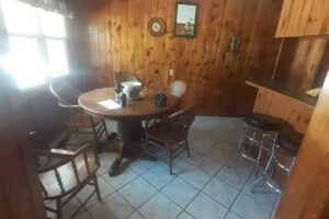 The Knotty Pines Cabin