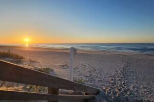 The Lazy Flamingo Vacation Rental, North Topsail Beach