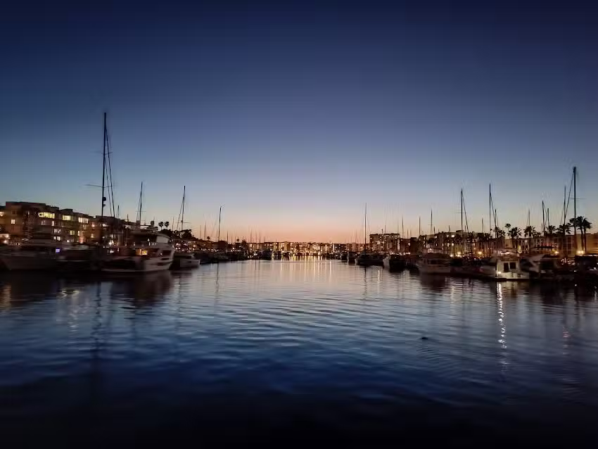 The Legend Yacht Charter Service &ndash; Marina del Rey