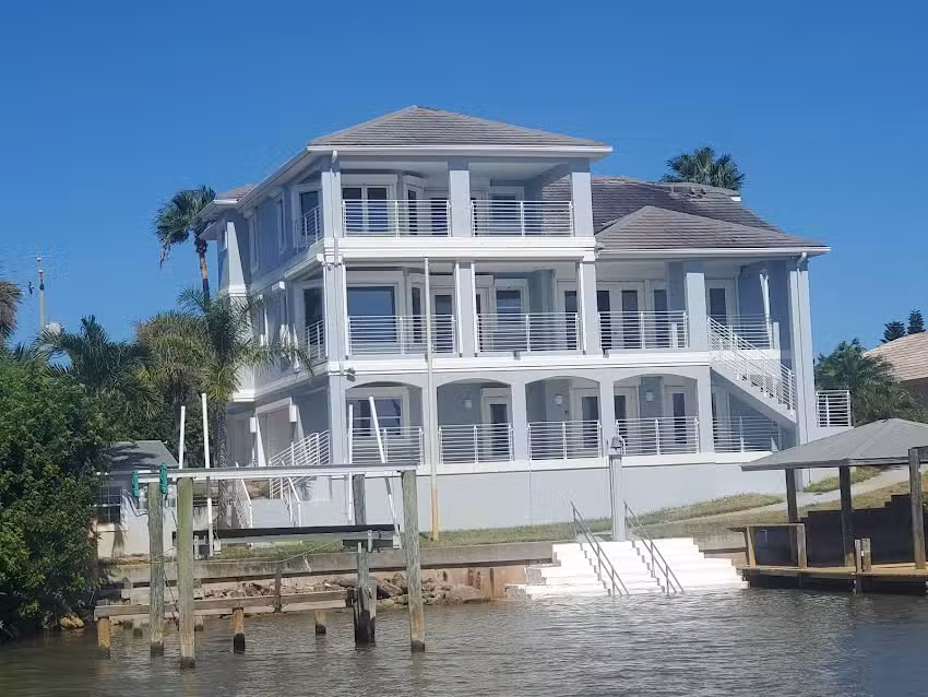 The Manatee &ndash; Scenic Boat Tours & Dolphin Cruise