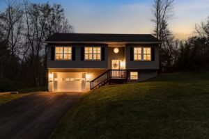 The Mountain View Cottage WV