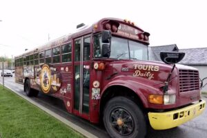 The Music City Rollin’ Jamboree Country Music Comedy, Sing A-long Bus Tour