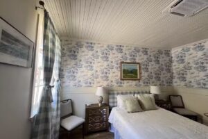 The Rockhound Boutique Inn