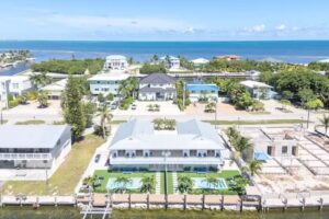 The Twin Palm Villas at Sombrero Beach