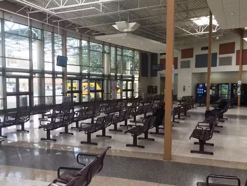 Tornado & El Expreso Bus Company McAllen