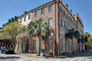 Tour Charleston, LLC