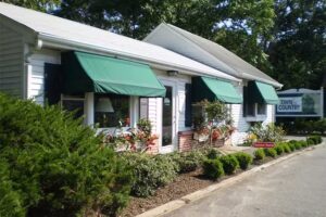 Town & Country Real Estate – Mattituck