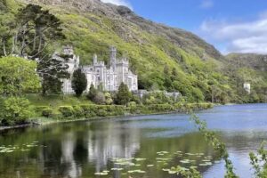 Travel by Roseann- Dream Vacations- Tolleson Agency