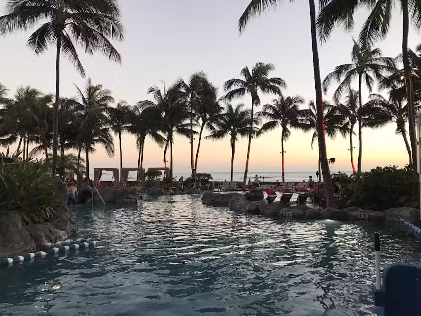 Travel & Luxury Vacations, LLC