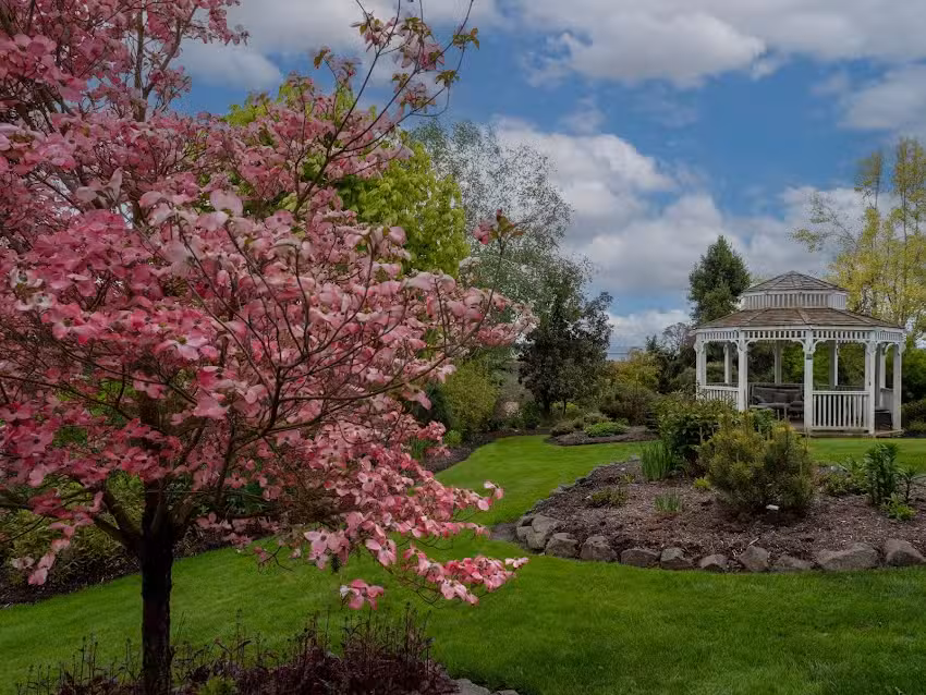 Travel Salem Visitor Center