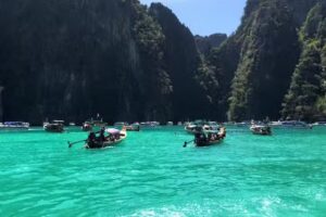 Travel With Dusita,LLC