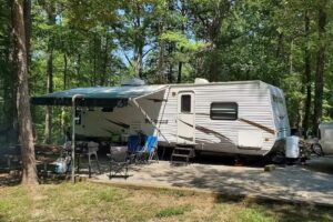 Twin Lakes State Park