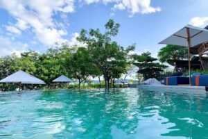 Untethered Travel Co.