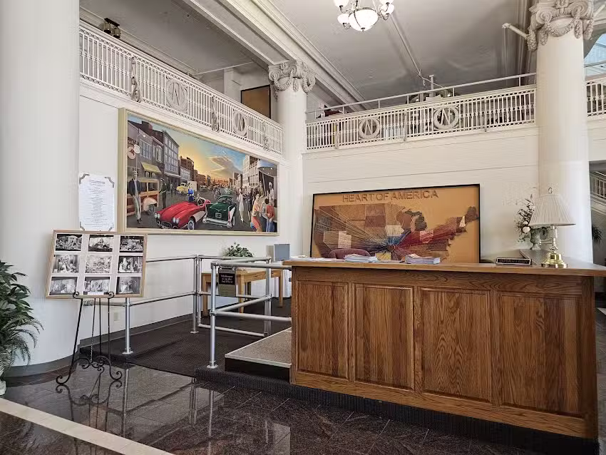 Visit Joplin (Convention & Visitors Bureau)