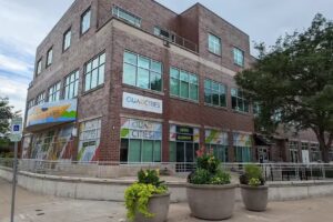 Visit Quad Cities – Moline Destination Center