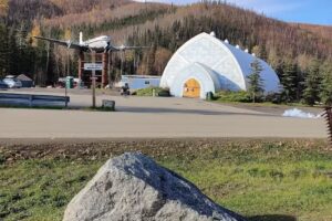 Visitor Center – Chena Hot Springs Resort