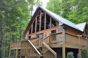 Watershed Cabins – Bryson City