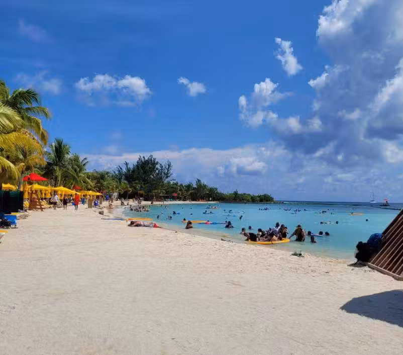 We R Vacay, Dream Vacations