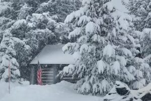 West Thumb Information Station