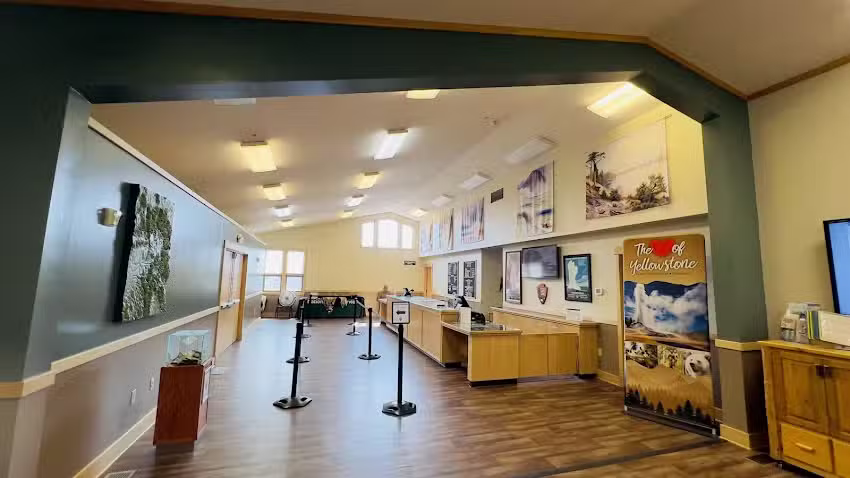 West Yellowstone Visitor Information Center & Chamber of Commerce