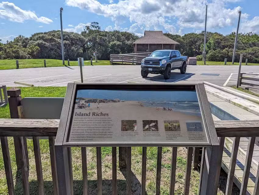 Whalebone Junction Information Center – Outer Banks Visitors Bureau