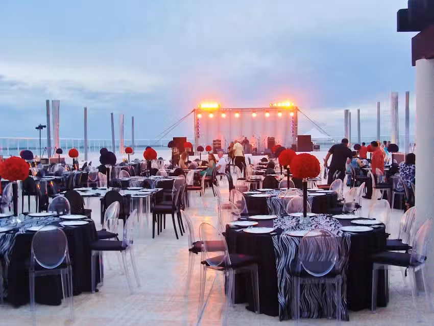 Wild Side Destination & Destination Weddings.Travel